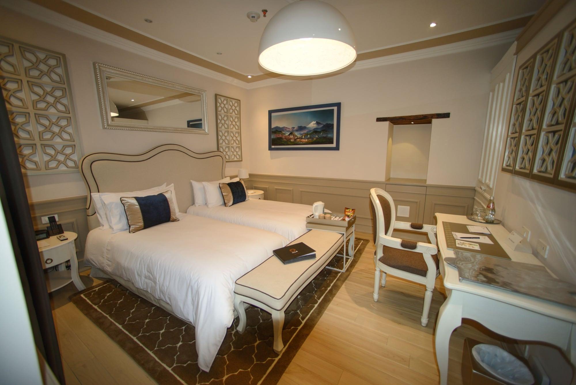 Illa Experience Hotel Quito Exterior photo
